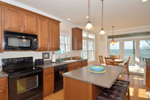 Kitchen waterviews